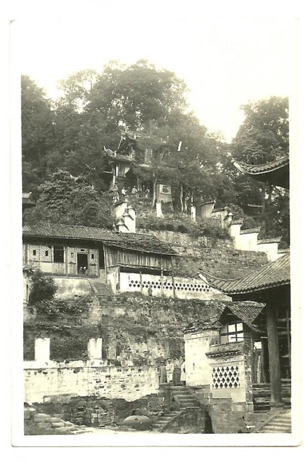 百年前的都江堰二王廟舊影 百年前的都江堰二王廟舊影