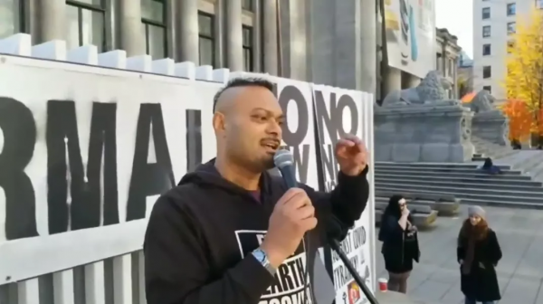 不作不死 溫哥華網紅堅信新冠不存在 猝死家中 出現症狀後狂吃獸藥 不作不死 溫哥華網紅堅信新冠不存在 猝死家中 出現症狀後狂吃獸藥