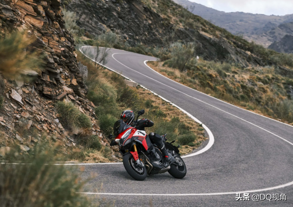 杜卡迪MultistradaV4派克峰版,配毫米波雷達,支援自適應巡航 杜卡迪MultistradaV4派克峰版,配毫米波雷達,支援自適應巡航