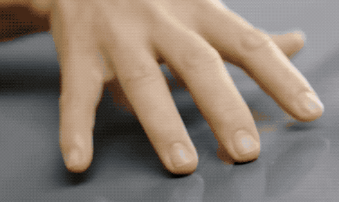 寶馬新面板上線！動態流動變色的電動汽車，讓人無限遐想