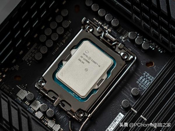 10nm製程+混合架構重回巔峰 英特爾酷睿i9-12900K評測