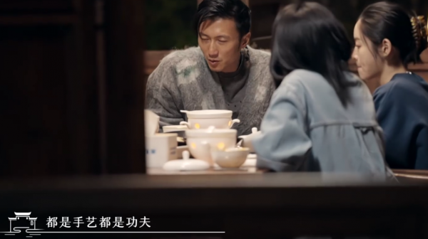 冰清玉潔4胞胎一年學費200萬，人美又愛吃，謝霆鋒：藝人要少吃飯