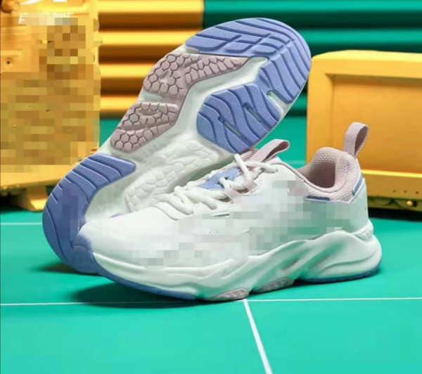 聊聊在網上買運動鞋的事