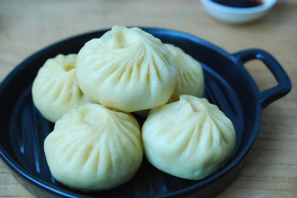 天冷了，遇到這菜多買點兒，一次買上10來斤，蒸包子吃太香了