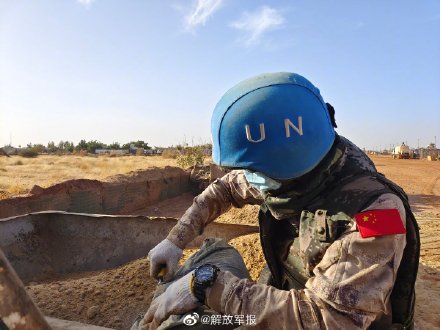 我維和官兵為孟加拉國訊號連修建彈藥庫