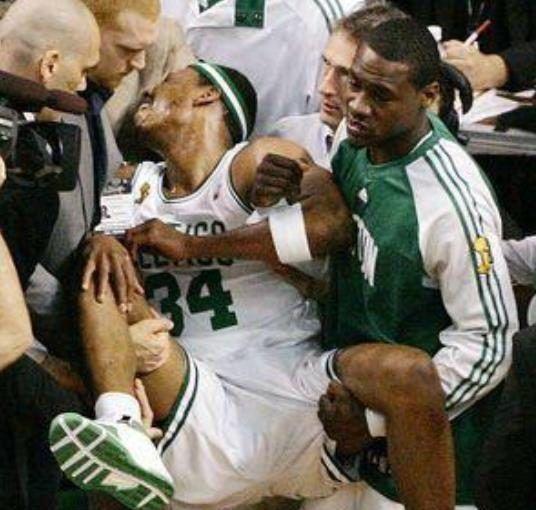 土豪的味道！鮑爾默為快船新主場安裝1500個馬桶，皮爾斯饞哭了