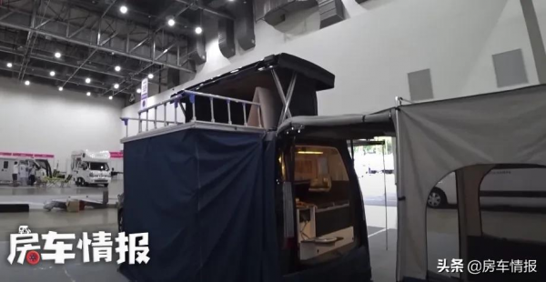 現代MPV打造露營車，尺寸適中上班能開，雙層設計頂部露臺太絕了