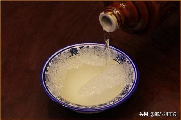 “越囤越香”的3類白酒，看一眼瓶身立馬就能認出來，好喝不上頭