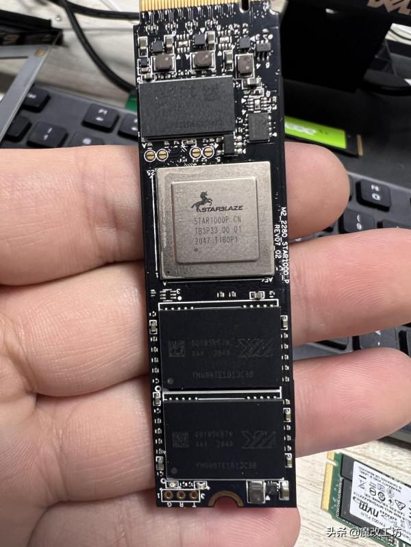 399元1TB 固態硬碟鑑證中國科技實力!北京憶芯合肥長鑫湖北長江 399元1TB 固態硬碟鑑證中國科技實力!北京憶芯合肥長鑫湖北長江