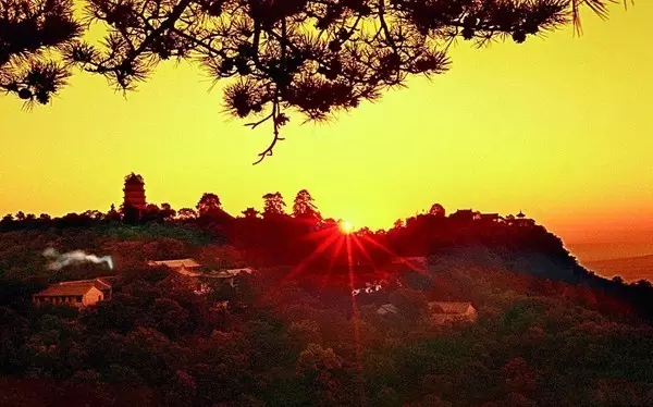 祖國最美的150座秀美名山