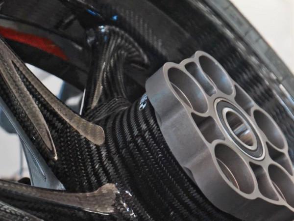 摩托車的碳纖輪轂是怎麼做出來的? 摩托車的碳纖輪轂是怎麼做出來的?