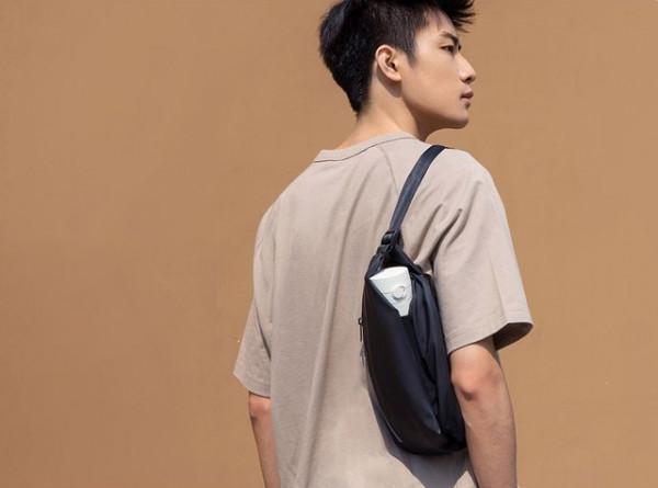 手慢無：小米多功能休閒胸包53元 四層空間設計，可刷公交卡