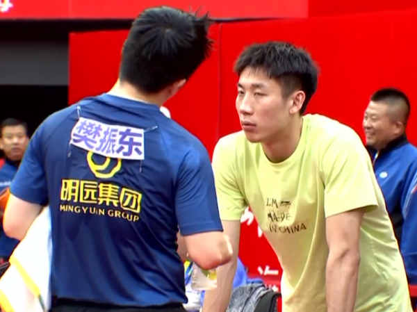 樊振東昔日隊友成“少帥”!27歲突然退役,如今重返賽場執教小胖 樊振東昔日隊友成“少帥”!27歲突然退役,如今重返賽場執教小胖