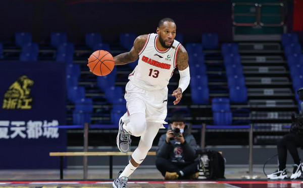 13投2中！廣東三球員手感降到冰點，杜鋒賽後一席話顯大格局