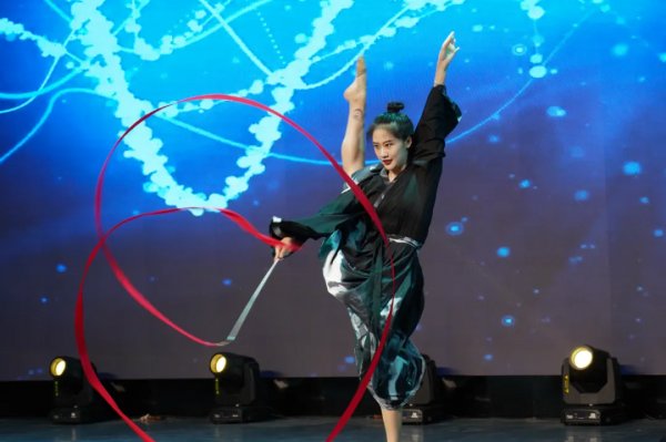 暖心!西譯中秋晚會高畫質大圖回顧 暖心!西譯中秋晚會高畫質大圖回顧