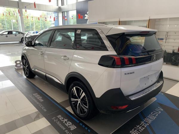 實拍標緻5008：體現法系車精髓，實用性也不錯