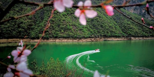 《紅旗渠》之文化觀察：為什麼說中國超越美國是歷史的必然？