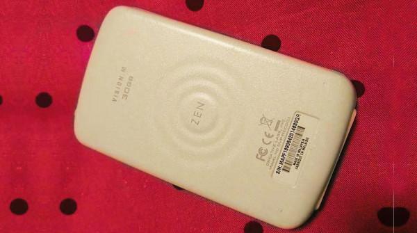 做工比手機還精緻,體驗這款小眾MP3,30g硬碟級儲存容量足夠大 做工比手機還精緻,體驗這款小眾MP3,30g硬碟級儲存容量足夠大