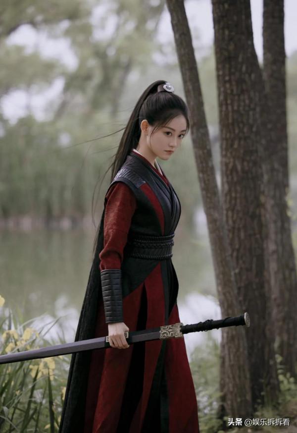 同被老闆楊冪力捧，祝緒丹為何成不了第二個迪麗熱巴？