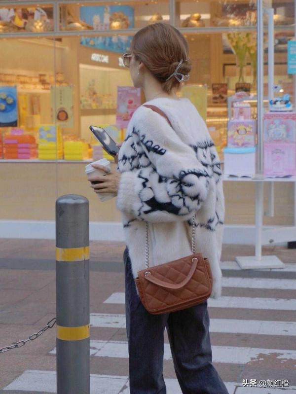 冬天不知道穿什麼？不妨試試這些休閒風穿搭，簡約隨性又溫柔