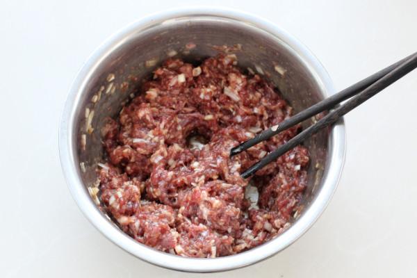 冬至要到了，北方吃餃子的習俗不能丟，寓意團團圓圓生活更美好