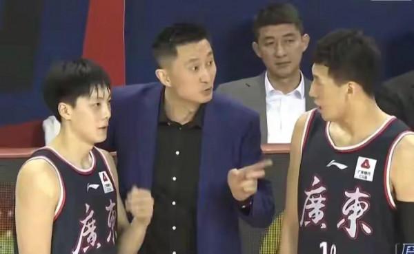 在趙睿以及第二外援萊多還沒有入隊情況下，打遼寧隊只能少輸當贏