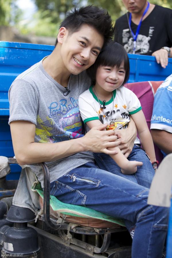 初代偶像劇男主今昔狀況對比:有人直播被罵哭,有人整年沒收入 初代偶像劇男主今昔狀況對比:有人直播被罵哭,有人整年沒收入