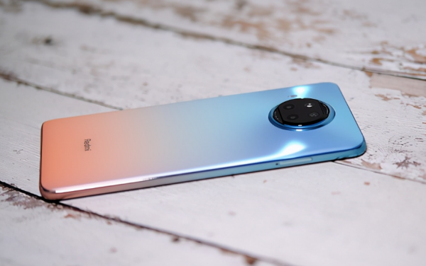 前年釋出的千元&OpenCurlyDoubleQuote;機皇&rdquo;2022年還在賣！1億主攝&plus;4820mAh跌至1249