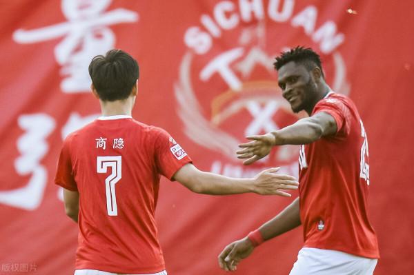 蒿俊閔網路討薪，廣州隊下調薪資標準：卓爾、恆大球員超市已開張