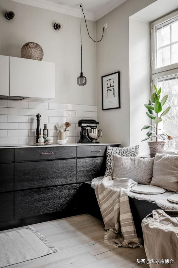 北歐風與高階質感的黑白灰相結合，打造完美空間