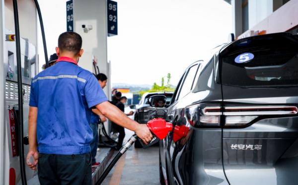 試駕長安CS55 PLUS！9月剛上市，頂配不超13萬，同級合資怎麼玩？