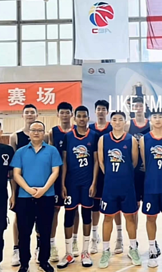 新疆男籃完成重要簽約！單場51分後衛正式加盟 爭議老總重施故伎