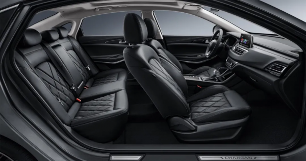 全面升級的新銳程CC藍鯨版 如何撼動家用轎車市場? 全面升級的新銳程CC藍鯨版 如何撼動家用轎車市場?