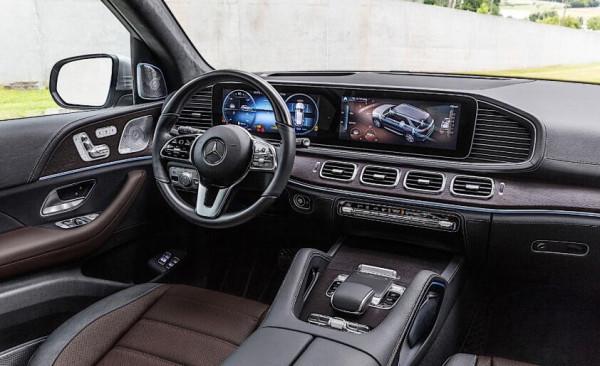 新款賓士GLE新訊息 融入節油技術 最低耗油6.1L 下月開售 約合56萬 新款賓士GLE新訊息 融入節油技術 最低耗油6.1L 下月開售 約合56萬