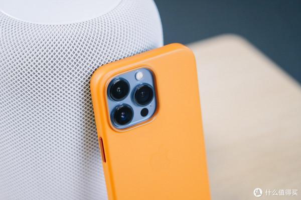 iPhone 13 Pro首發上手，一文看懂殼膜、充電、MagSafe那些事