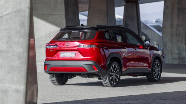 全系標配7氣囊和TSS2.0智行安全系統，豐田卡羅拉銳放開啟預售