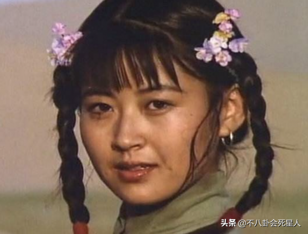 4位越老越有韻味的女星，江珊的溫柔，梅婷的大方，小花們比不了