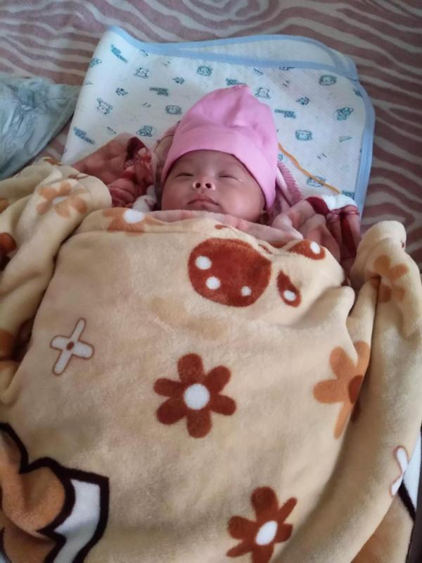 生完小寶2個月，體重從110斤長到135斤，想想都心碎