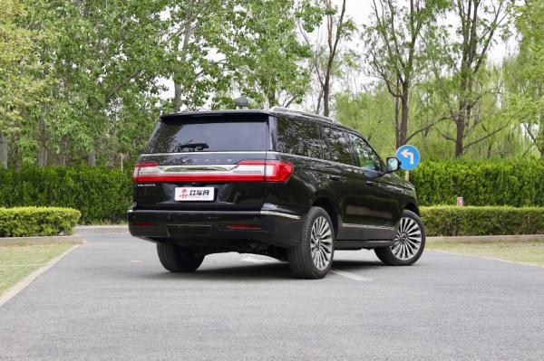 自駕出遊遇暴雨?不要慌!擁有一輛SUV最保險 3款全尺寸7座SUV推薦 自駕出遊遇暴雨?不要慌!擁有一輛SUV最保險 3款全尺寸7座SUV推薦