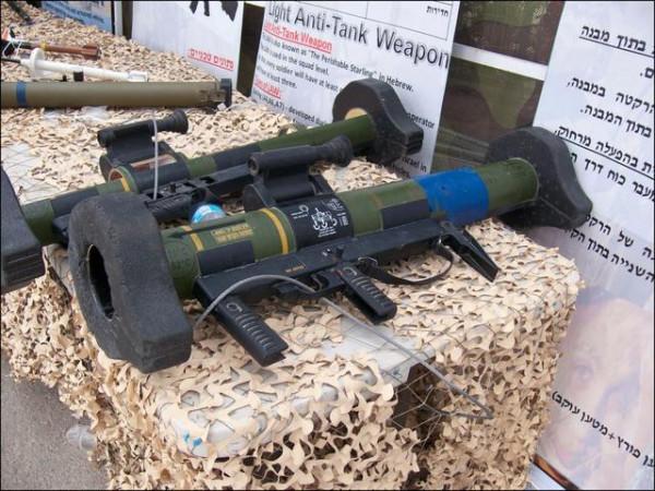 新加坡高精確武器系統，能摧毀世界95&percnt;輕坦，被譽為城鎮巷戰神器