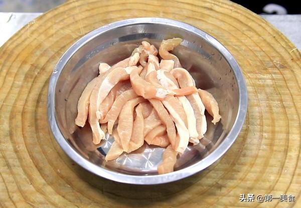 為什麼飯店的椒鹽排條那麼好吃,廚師長教你訣竅,簡單又好吃 為什麼飯店的椒鹽排條那麼好吃,廚師長教你訣竅,簡單又好吃