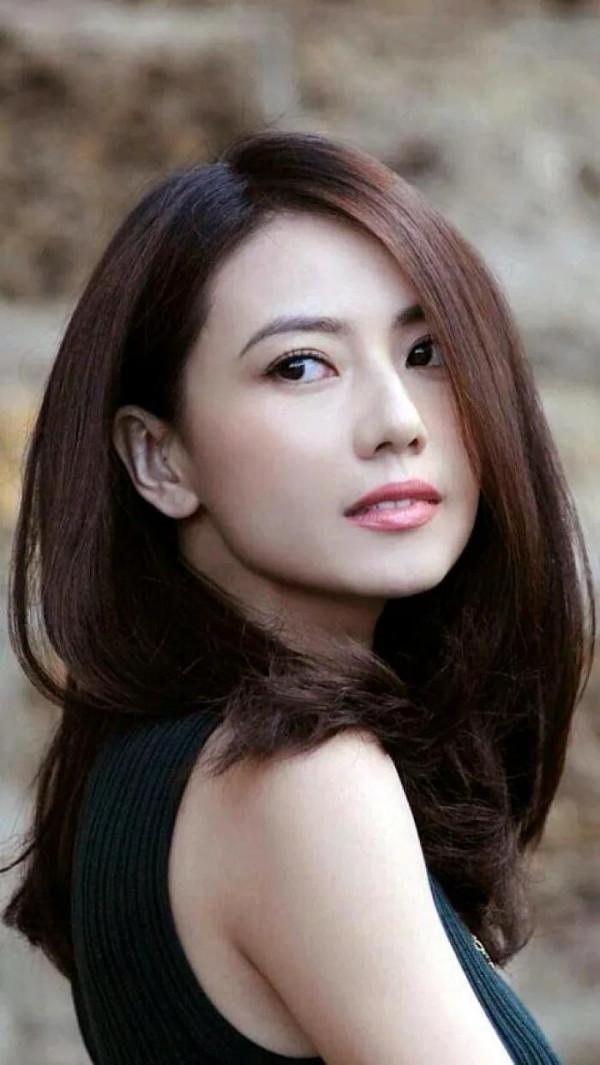 高圓圓笑起來的樣子真好看