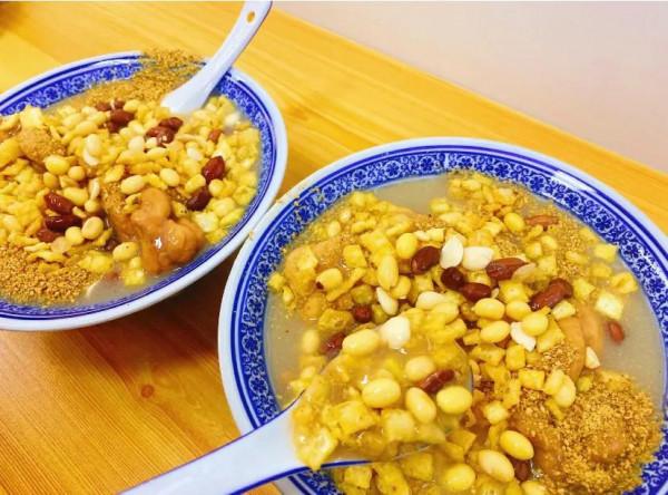 國內最坑遊客的十條美食街，你踩坑了嗎？