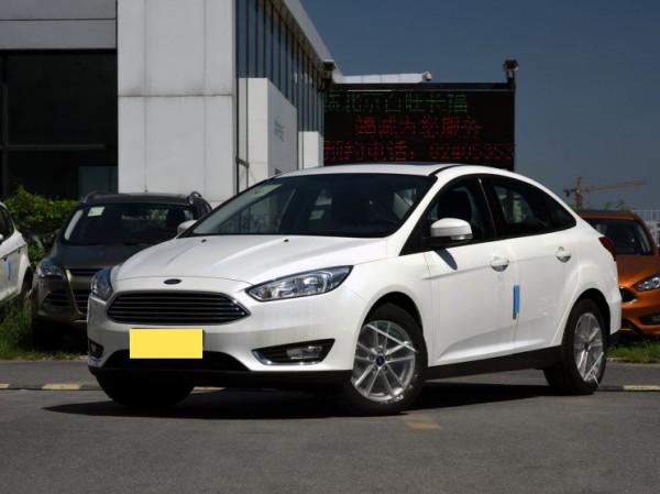 2017款福克斯發動機故障燈報警應該怎麼處理? 2017款福克斯發動機故障燈報警應該怎麼處理?