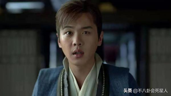 三白眼，斜視眼，鬥雞眼，這13位明星，被眼睛拉低了顏值