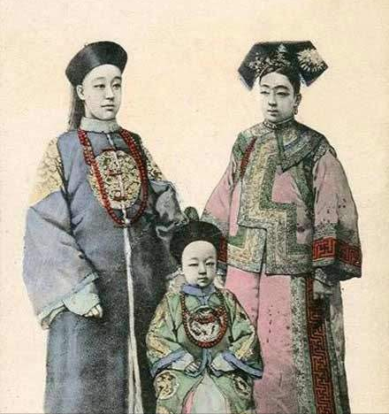 不只是餵奶那麼簡單，清朝皇室乳母，到底是什麼樣的人物？