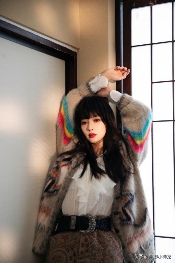 這件毛衣讓女明星的小粗腿無處藏,看看楊冪、戚薇、孟子義、趙粵 這件毛衣讓女明星的小粗腿無處藏,看看楊冪、戚薇、孟子義、趙粵