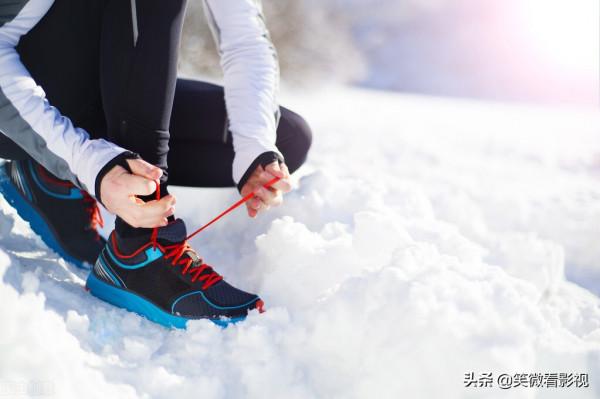 看看冬季喜歡穿單鞋的人有哪些? 看看冬季喜歡穿單鞋的人有哪些?