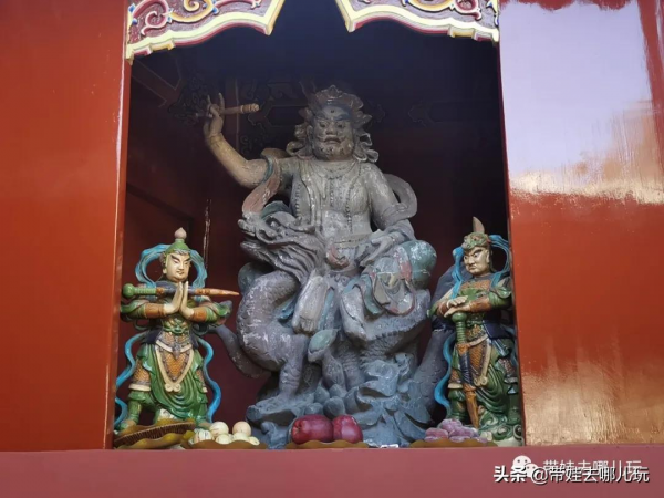 打卡北京最魔幻的寺廟，藏在門頭溝深山裡，看完極為震撼