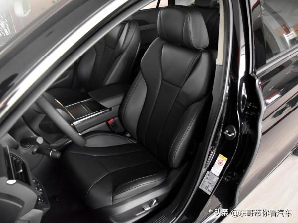 大軸距B級車,親民價格高配置,高階品牌6.4L油耗,實拍紅旗H5 大軸距B級車,親民價格高配置,高階品牌6.4L油耗,實拍紅旗H5